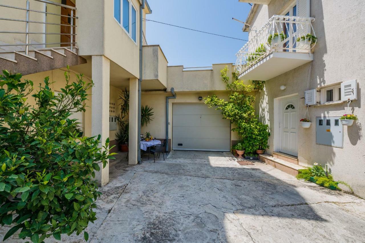 Apartments Sea Star Kastela Dış mekan fotoğraf
