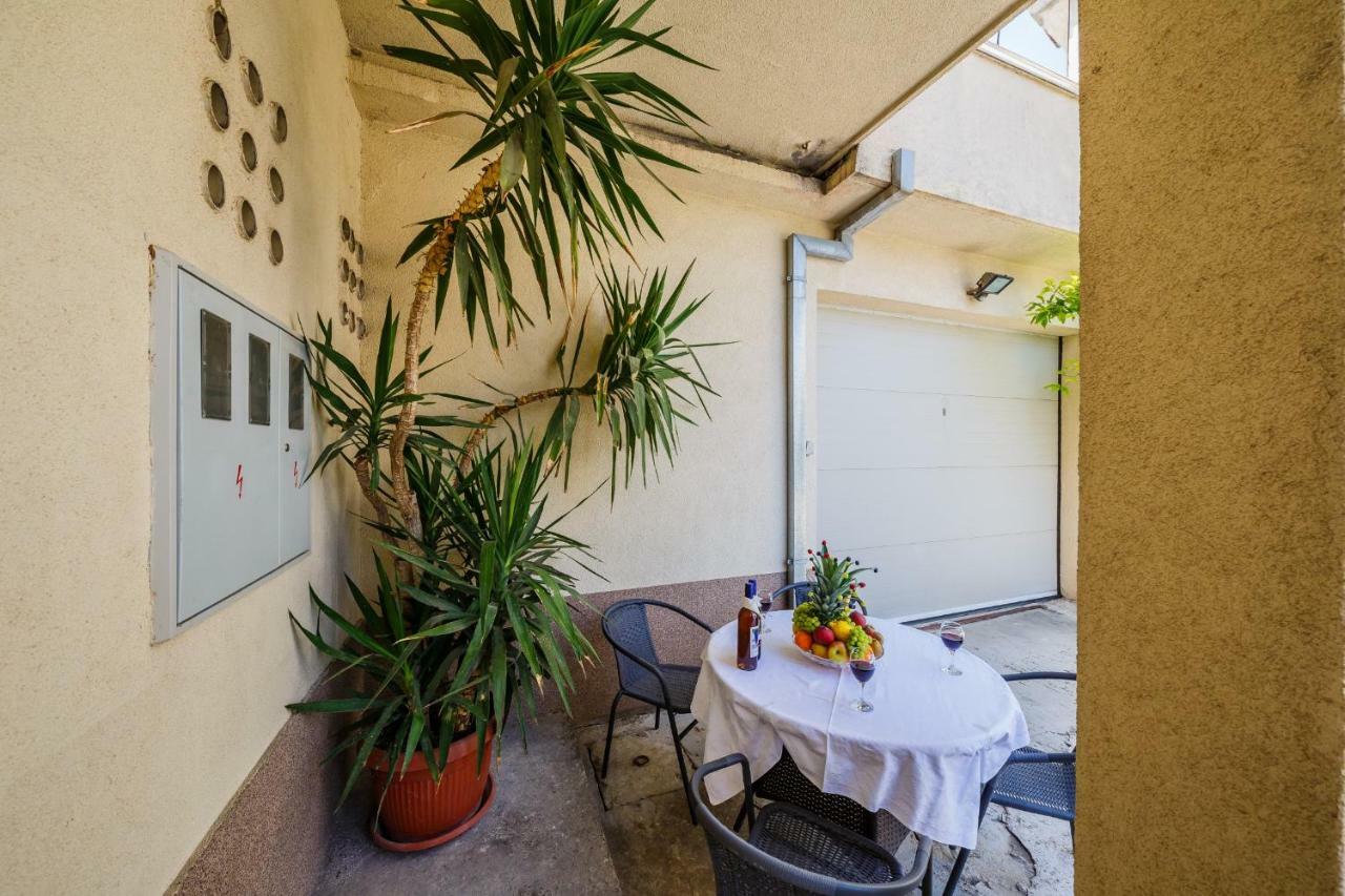 Apartments Sea Star Kastela Dış mekan fotoğraf
